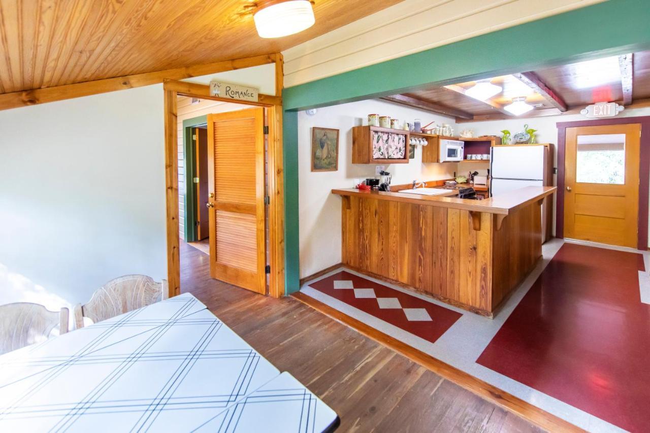 Hibiscus Coffee & Guesthouse Grayton Beach Ngoại thất bức ảnh