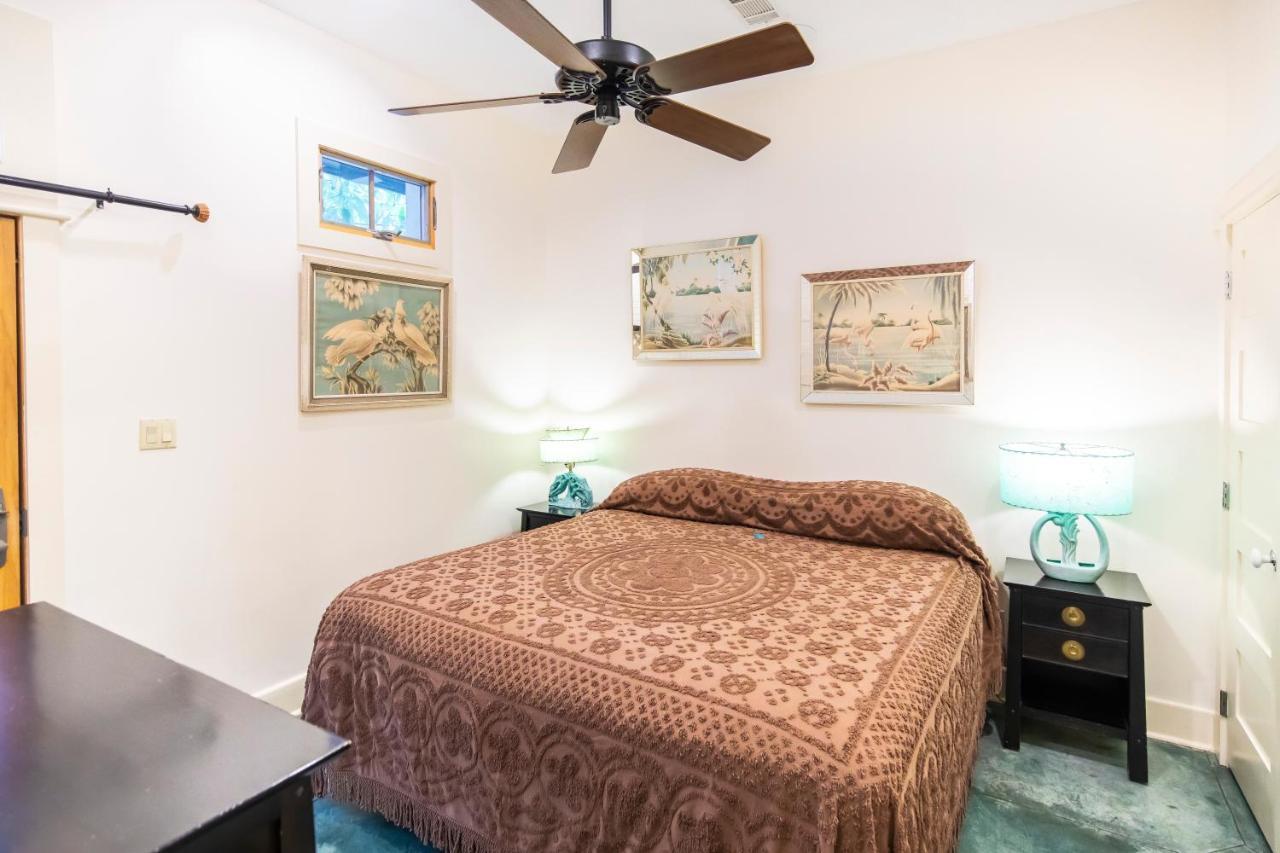 Hibiscus Coffee & Guesthouse Grayton Beach Ngoại thất bức ảnh
