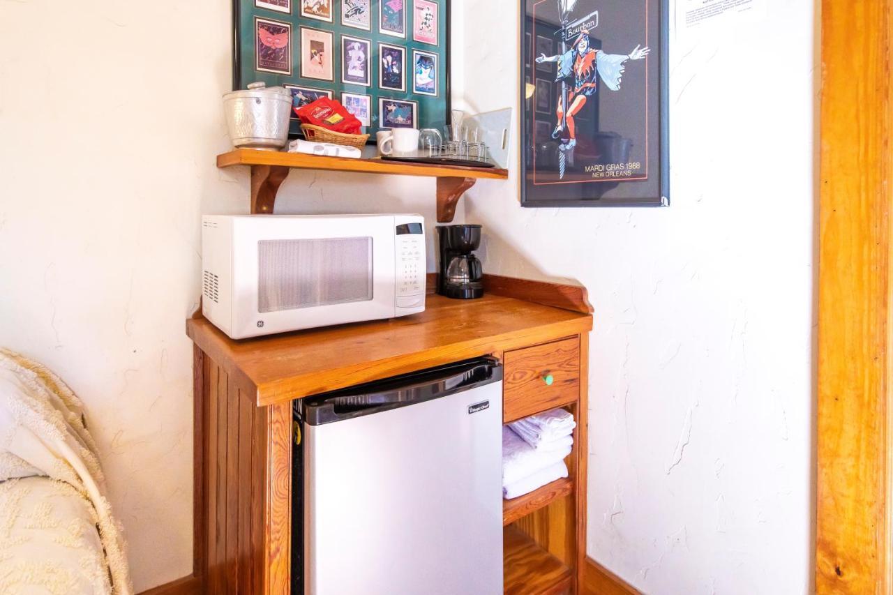 Hibiscus Coffee & Guesthouse Grayton Beach Ngoại thất bức ảnh